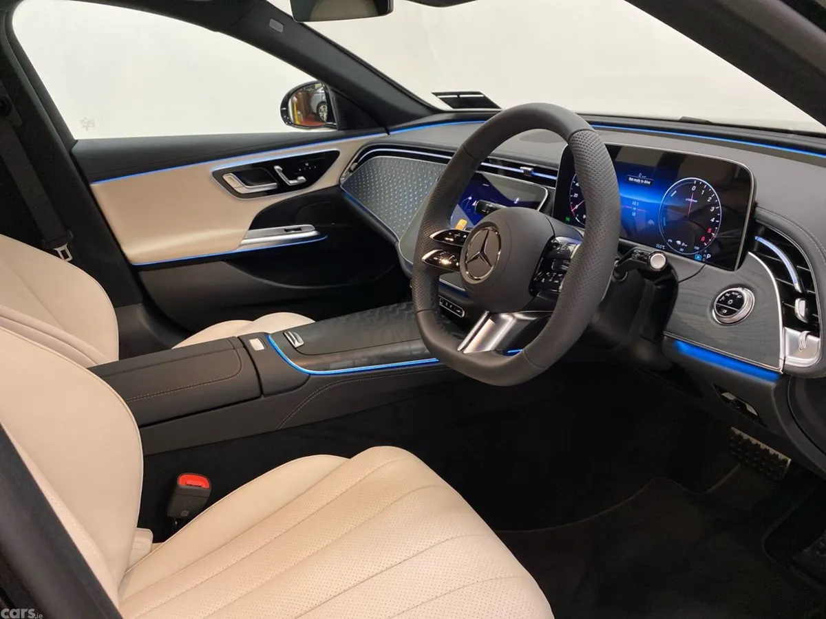 Mercedes-Benz E-Class Saloon, Diesel Plug-in Hybrid, 2026, Black