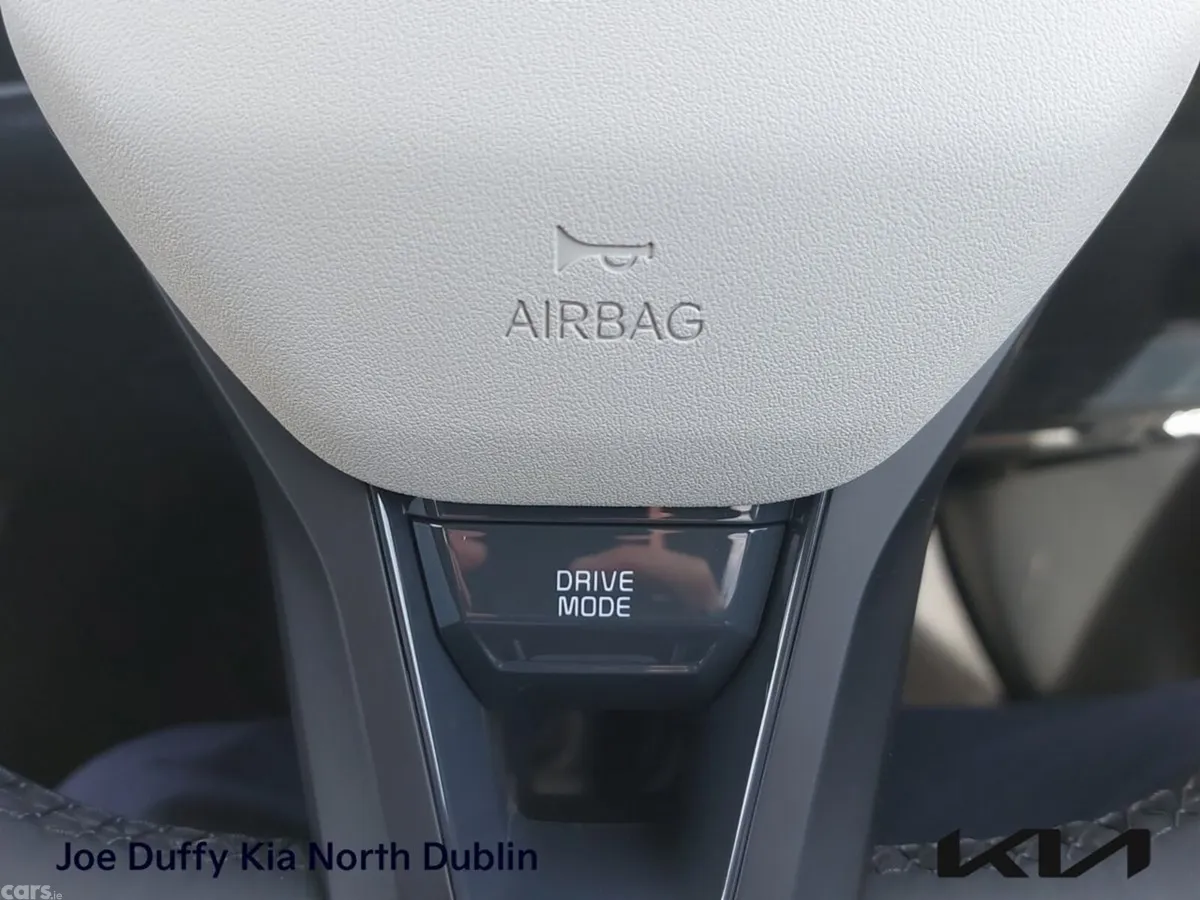 Kia Stonic Estate, Petrol Hybrid, 2026, Grey