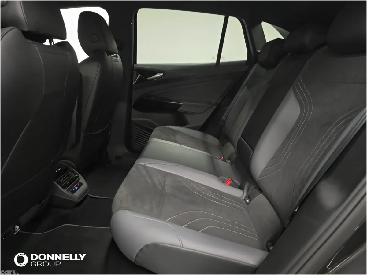 Volkswagen ID.4 Estate, Electric, 2023, Grey