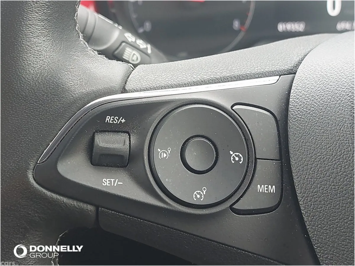 Vauxhall Crossland Hatchback, Petrol, 2022, Grey
