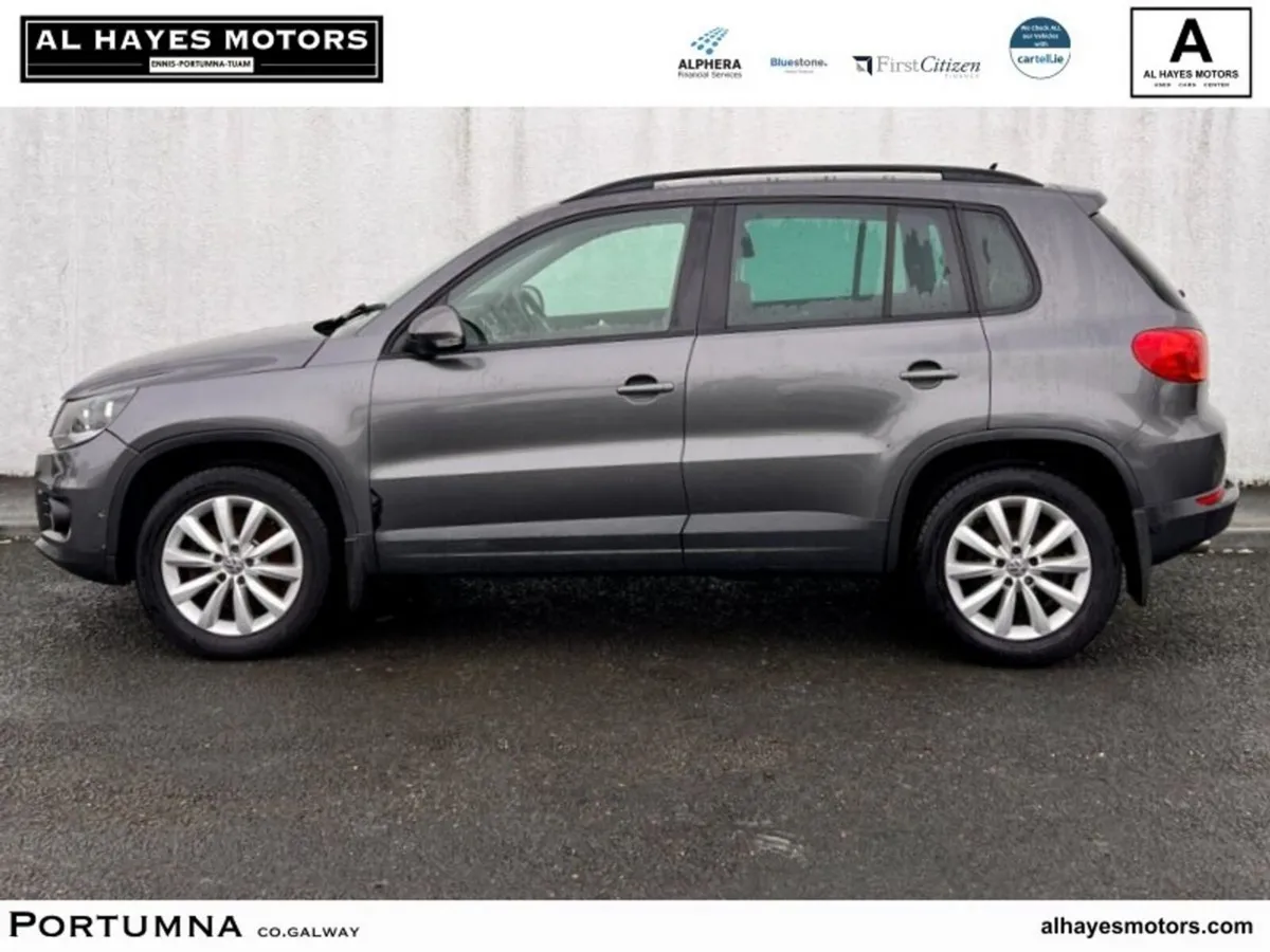 Volkswagen Tiguan SUV, Diesel, 2014, Grey