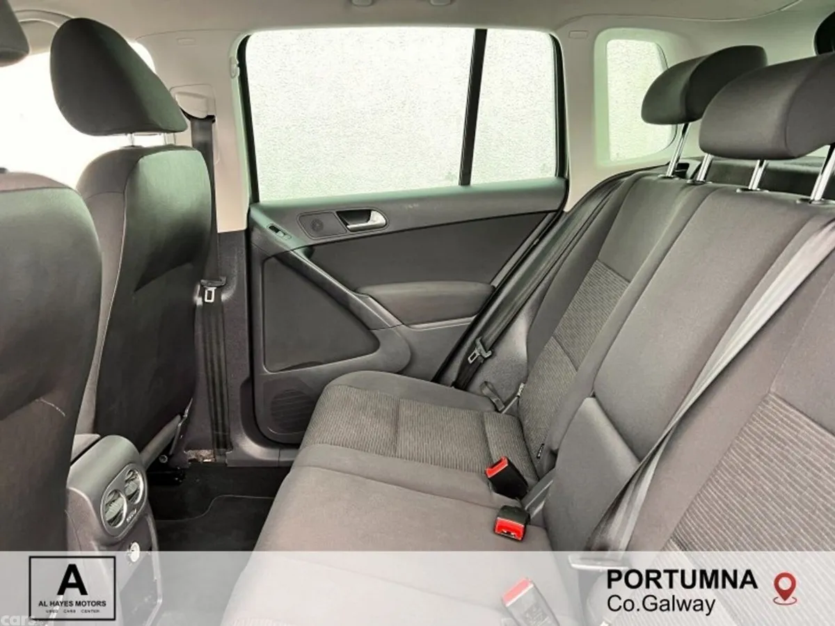 Volkswagen Tiguan SUV, Diesel, 2014, Grey