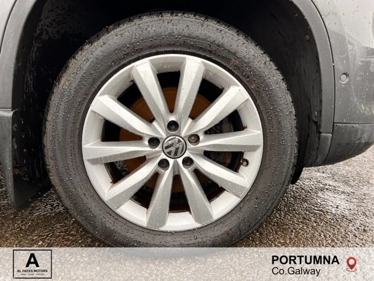 Volkswagen Tiguan SUV, Diesel, 2014, Grey