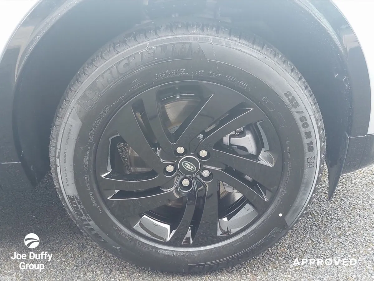 Land Rover Discovery Sport SUV, Petrol Plug-in Hybrid, 2026, Silver