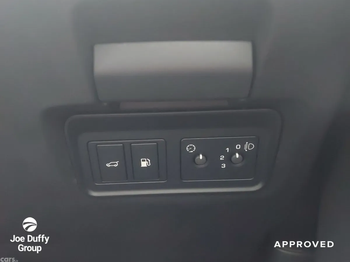 Land Rover Discovery Sport SUV, Petrol Plug-in Hybrid, 2026, Grey