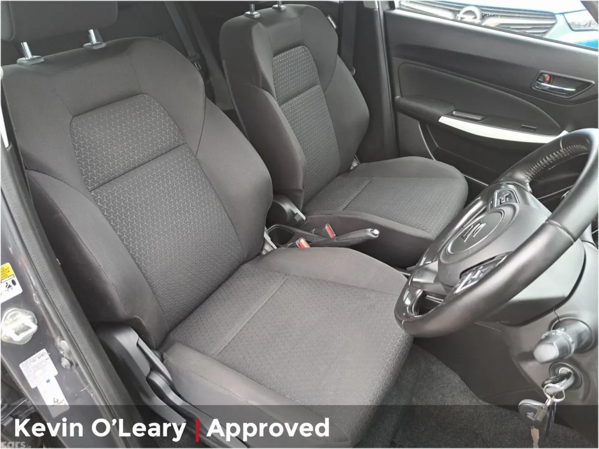 Suzuki Swift Hatchback, Petrol, 2021, Grey