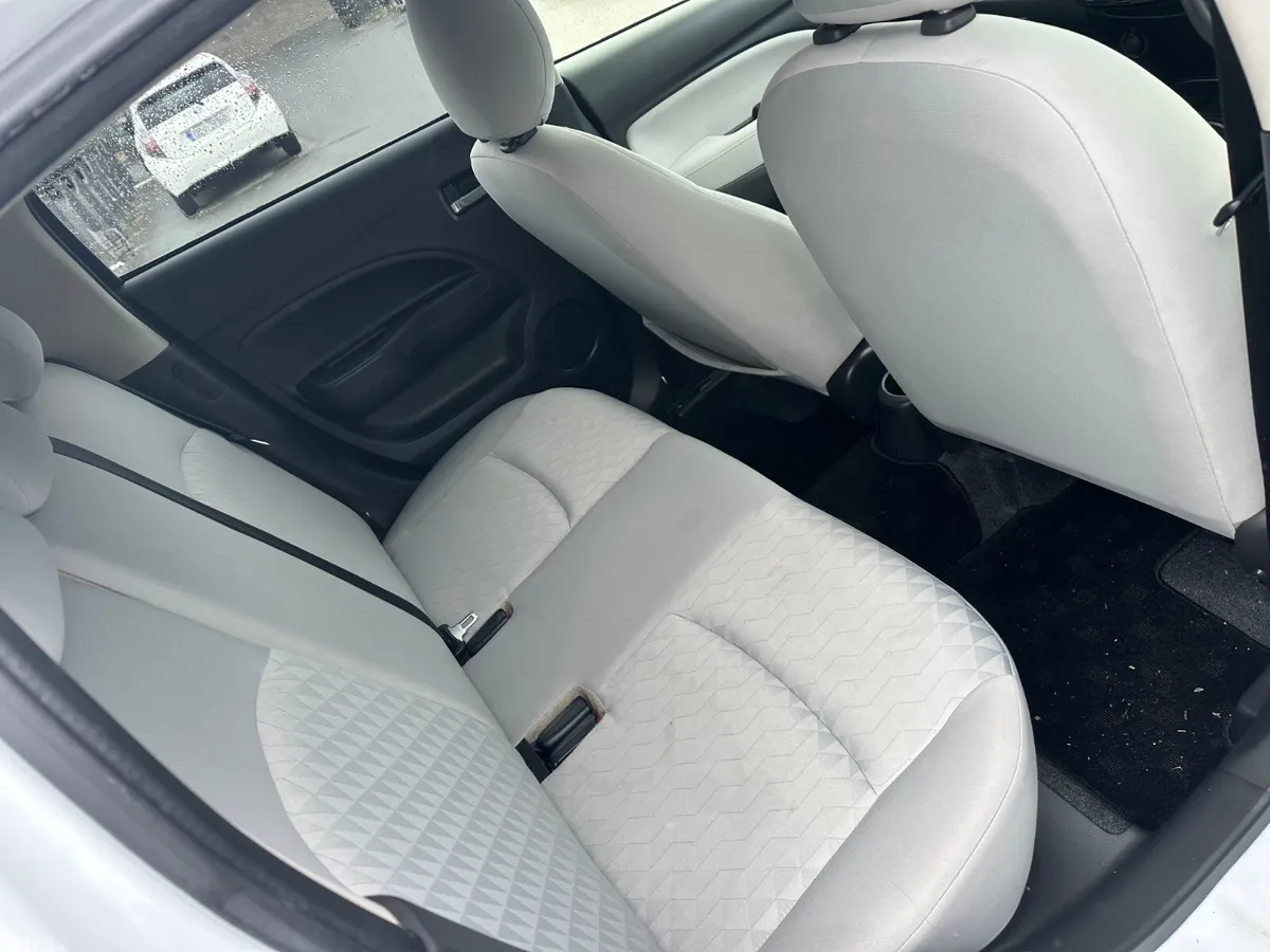 Mitsubishi Mirage Hatchback, Petrol, 2020, White