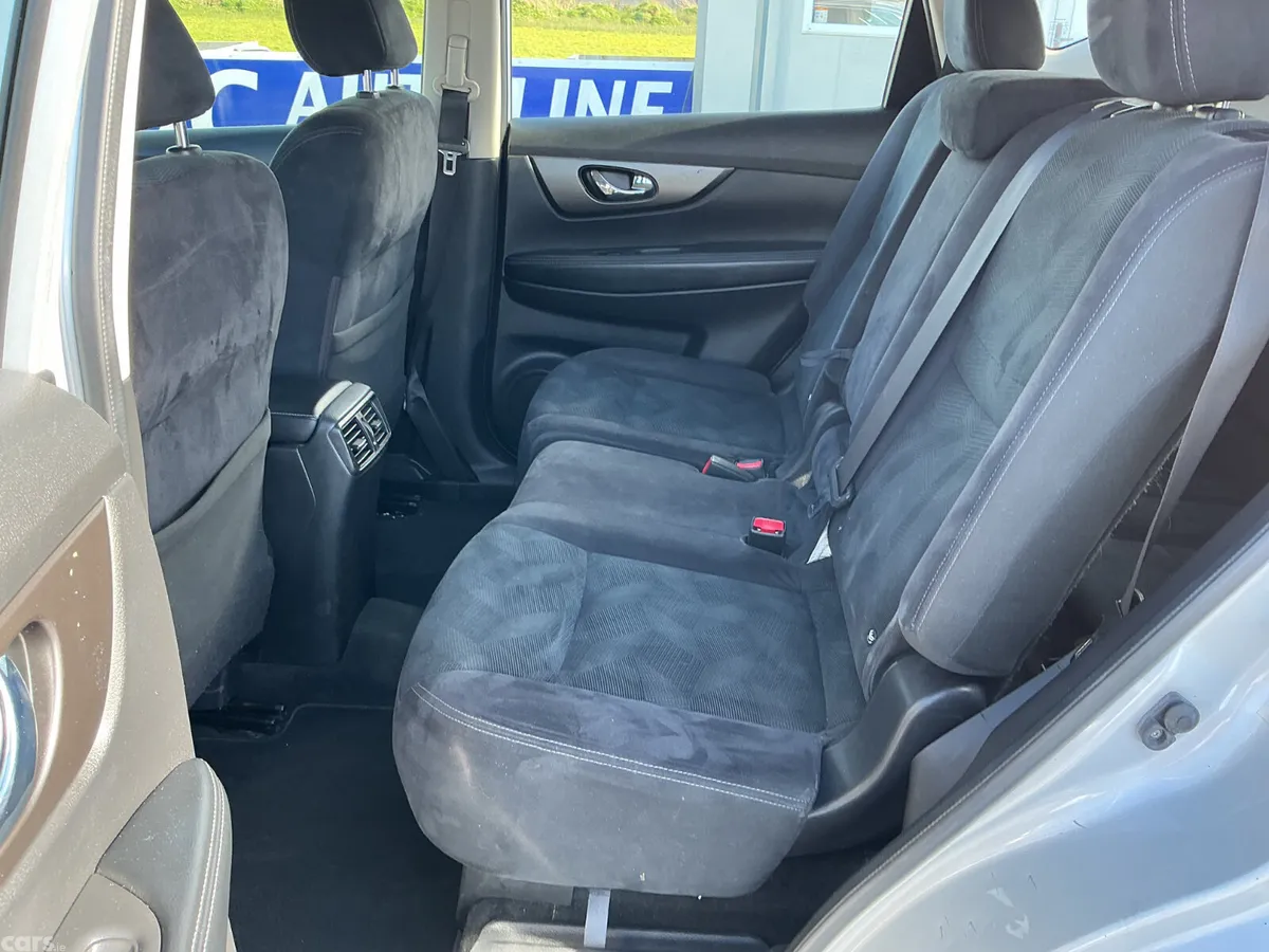 Nissan X-Trail SUV, Diesel, 2015, Silver