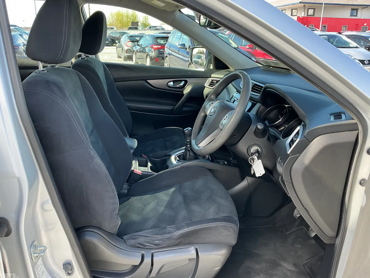 Nissan X-Trail SUV, Diesel, 2015, Silver