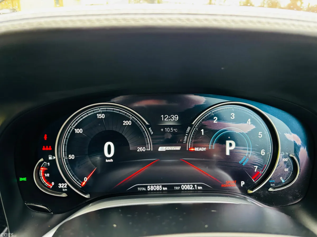BMW 7-Series Saloon, Petrol Plug-in Hybrid, 2018, Silver