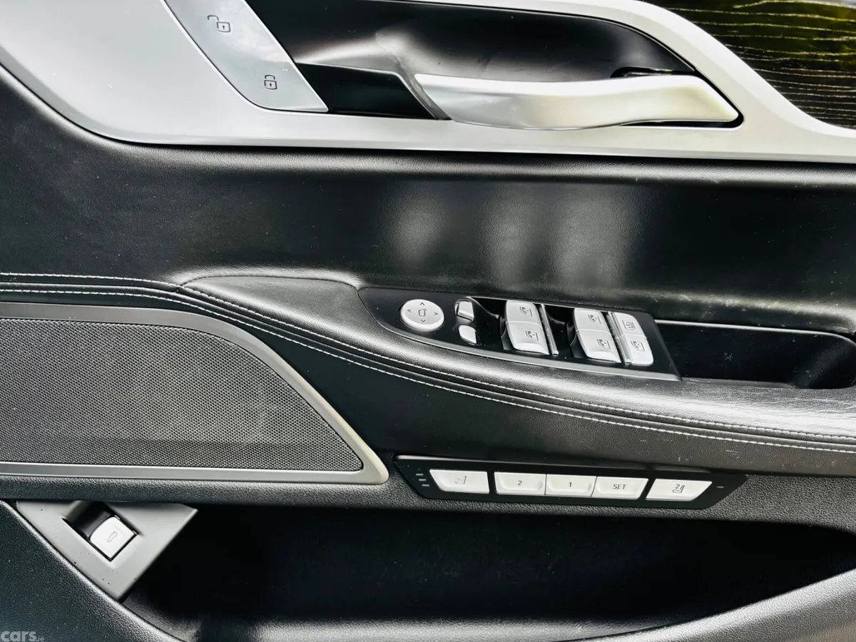 BMW 7-Series Saloon, Petrol Plug-in Hybrid, 2018, Silver
