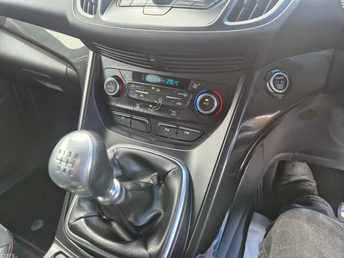 Ford Kuga Hatchback, Diesel, 2019, Black