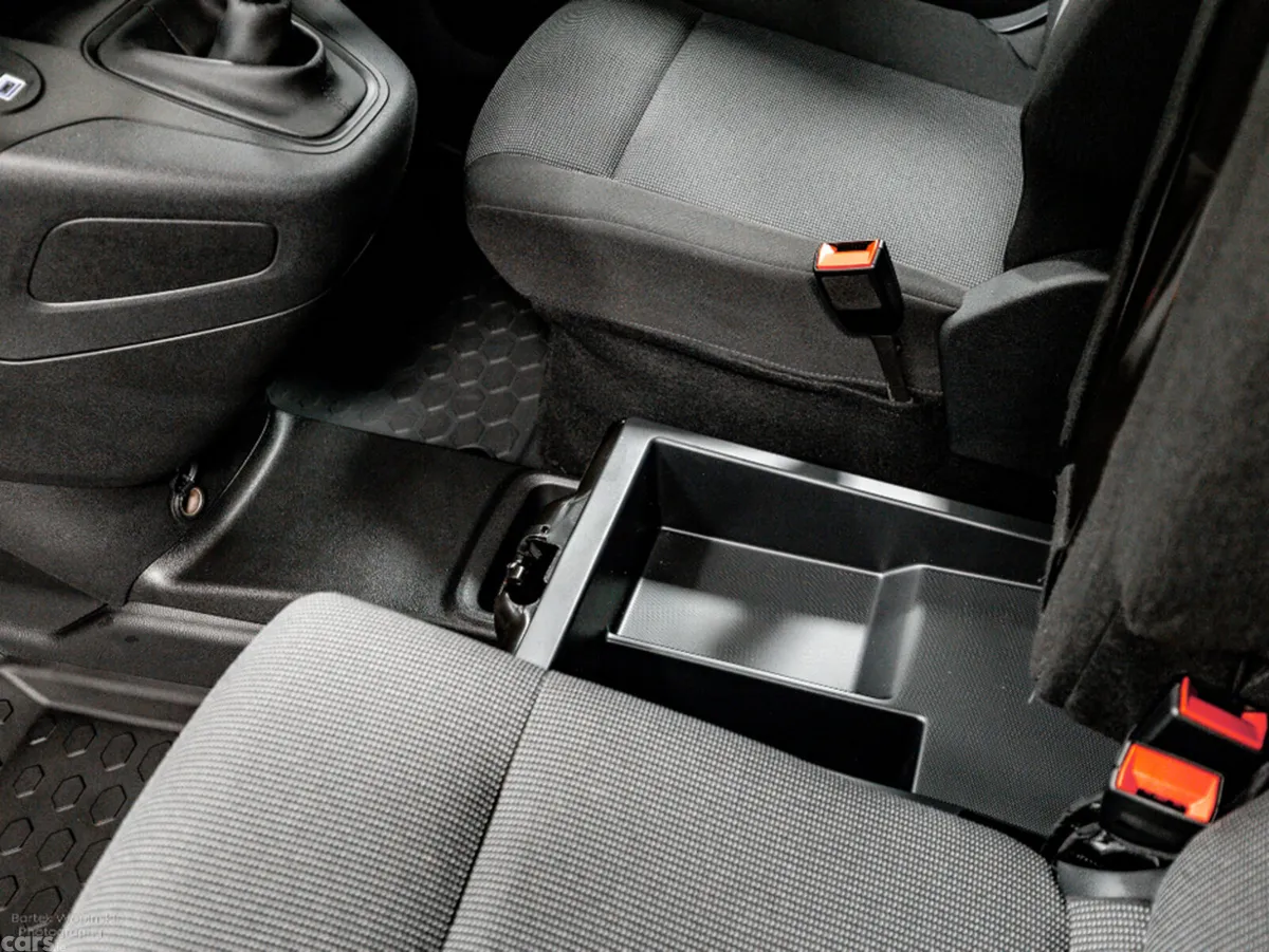 Peugeot Partner Van, Diesel, 2026, Grey