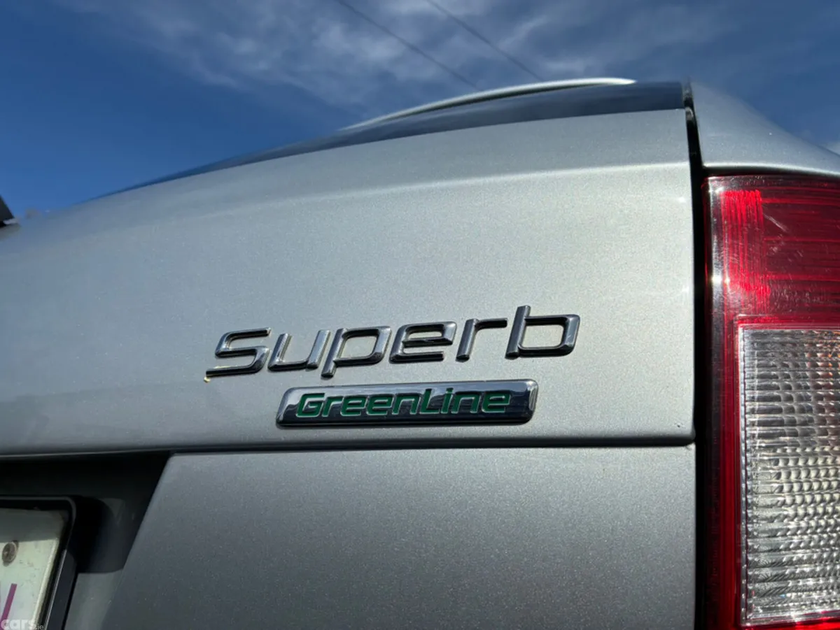 Skoda Superb Estate, Diesel, 2013, Silver