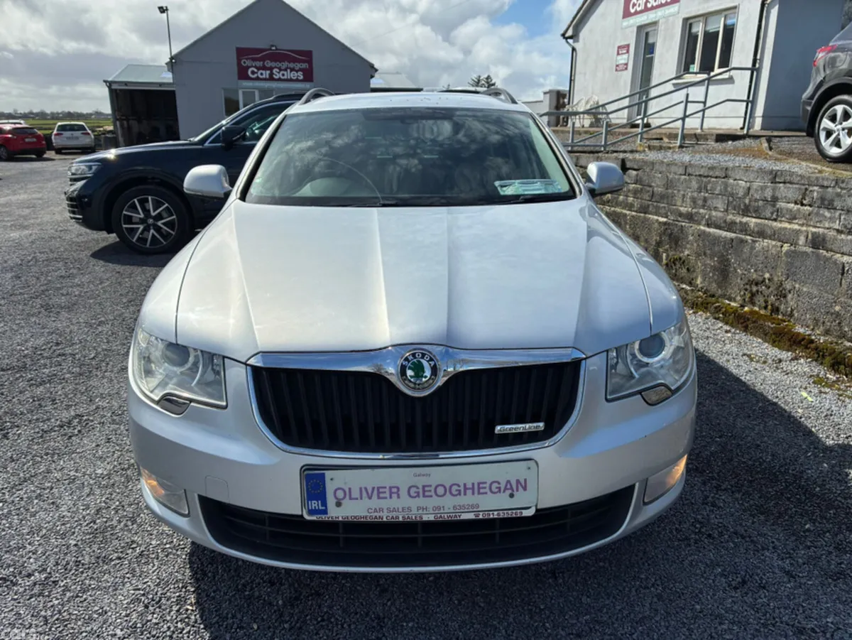 Skoda Superb Estate, Diesel, 2013, Silver