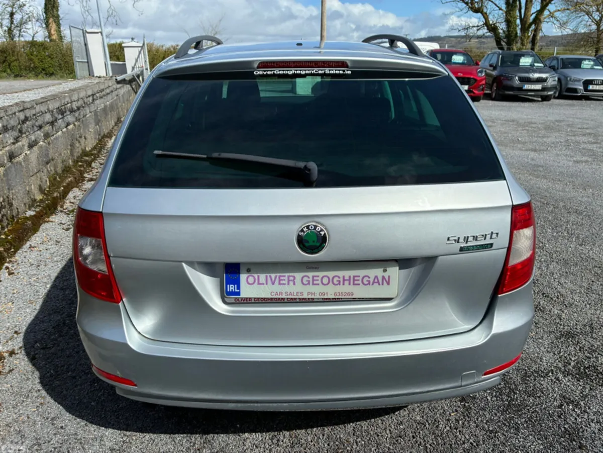 Skoda Superb Estate, Diesel, 2013, Silver