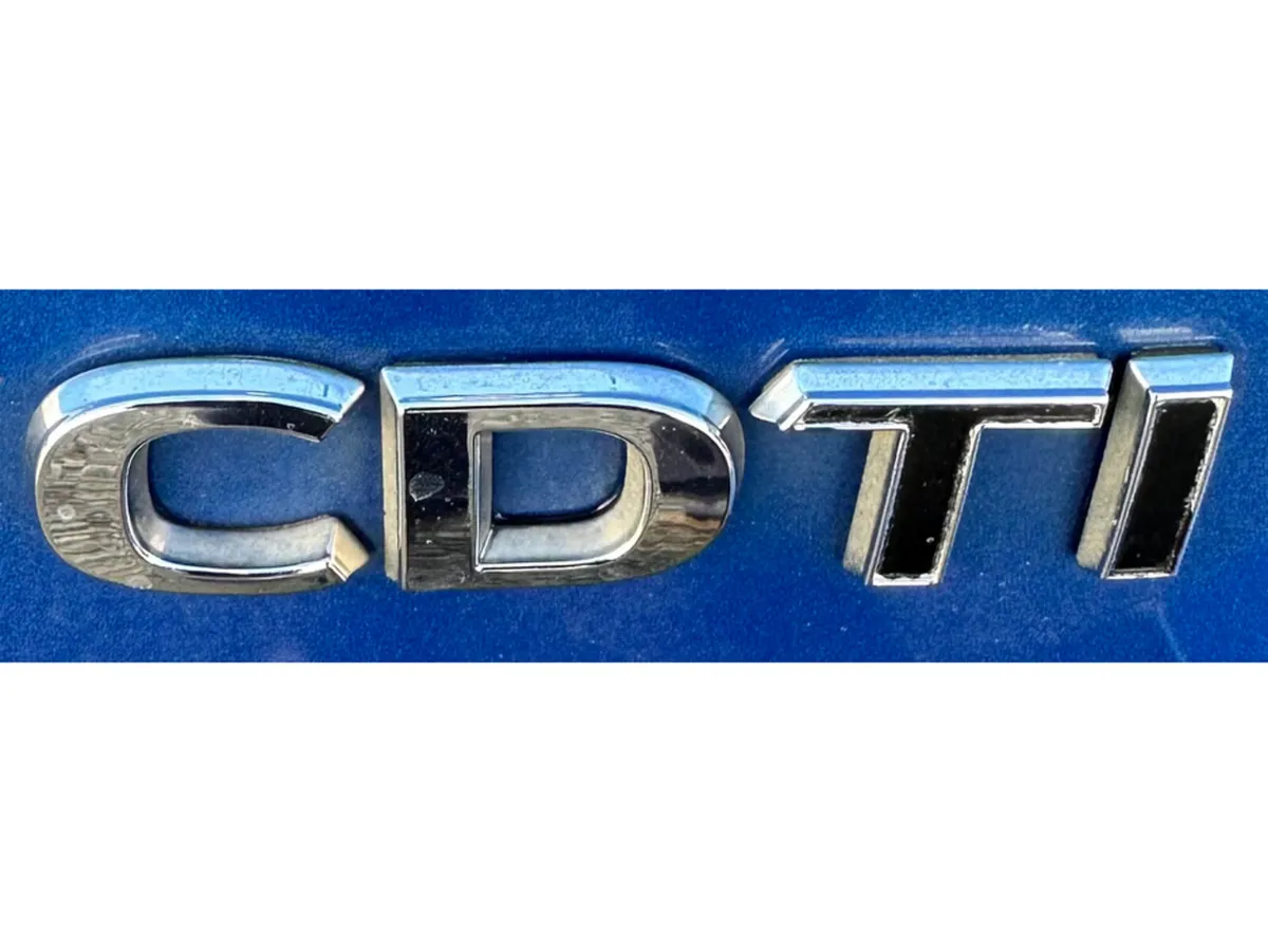 Opel Mokka Hatchback, Diesel, 2016, Blue