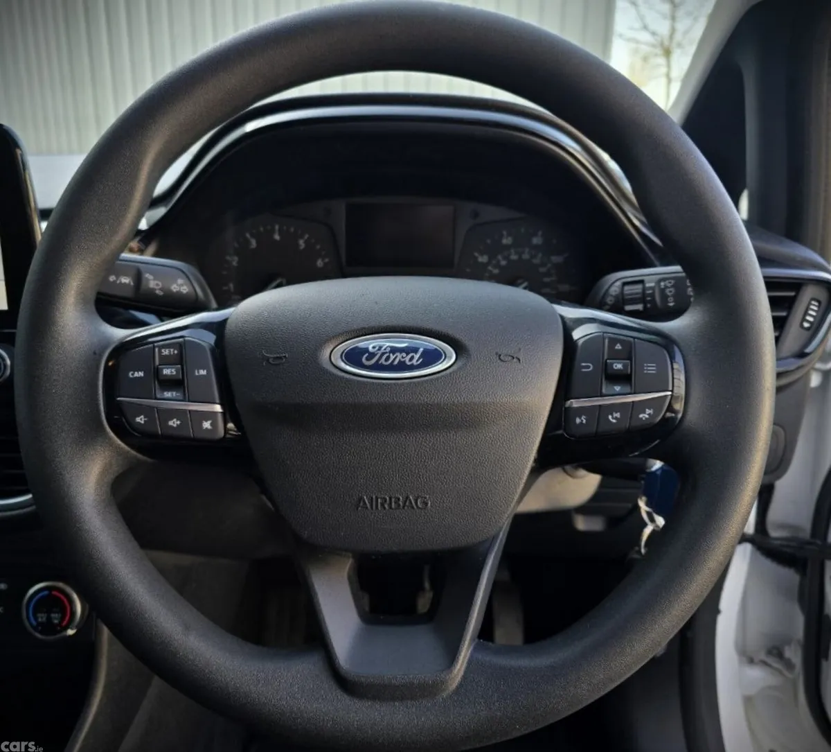 Ford Fiesta Hatchback, Petrol, 2020, White