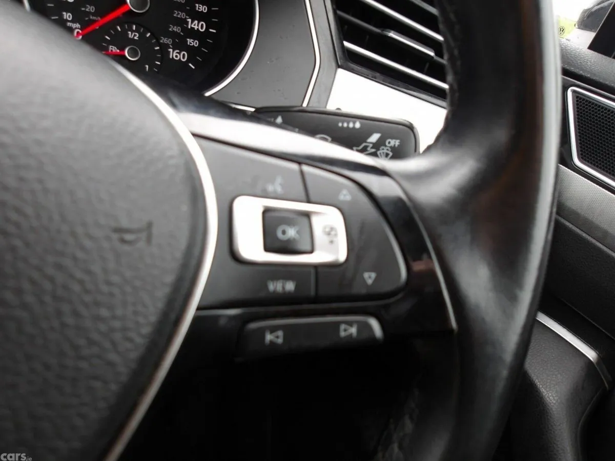 Volkswagen Passat Saloon, Diesel, 2019, Black
