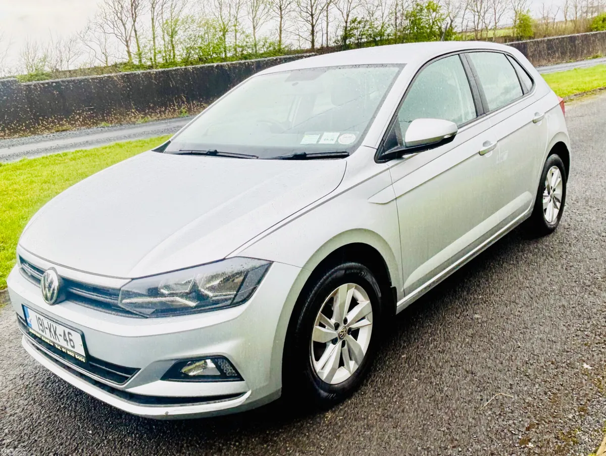 Volkswagen Polo Hatchback, Petrol, 2019, Grey