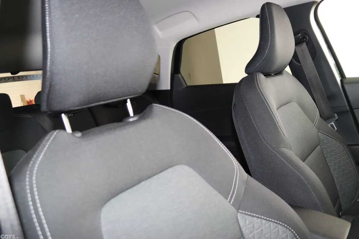 Renault Captur SUV, Petrol, 2023, Black