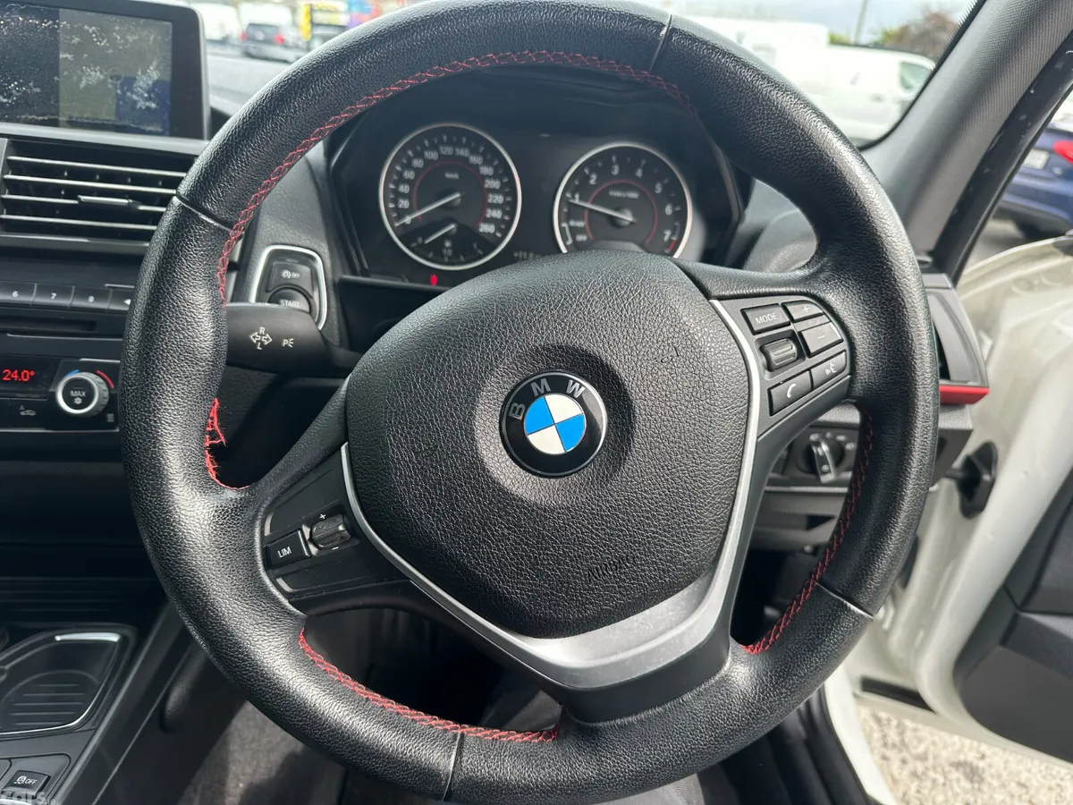 BMW 1-Series Hatchback, Petrol, 2012, White