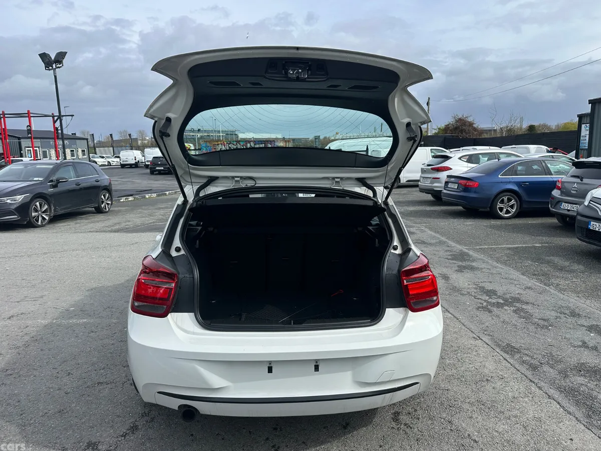 BMW 1-Series Hatchback, Petrol, 2012, White