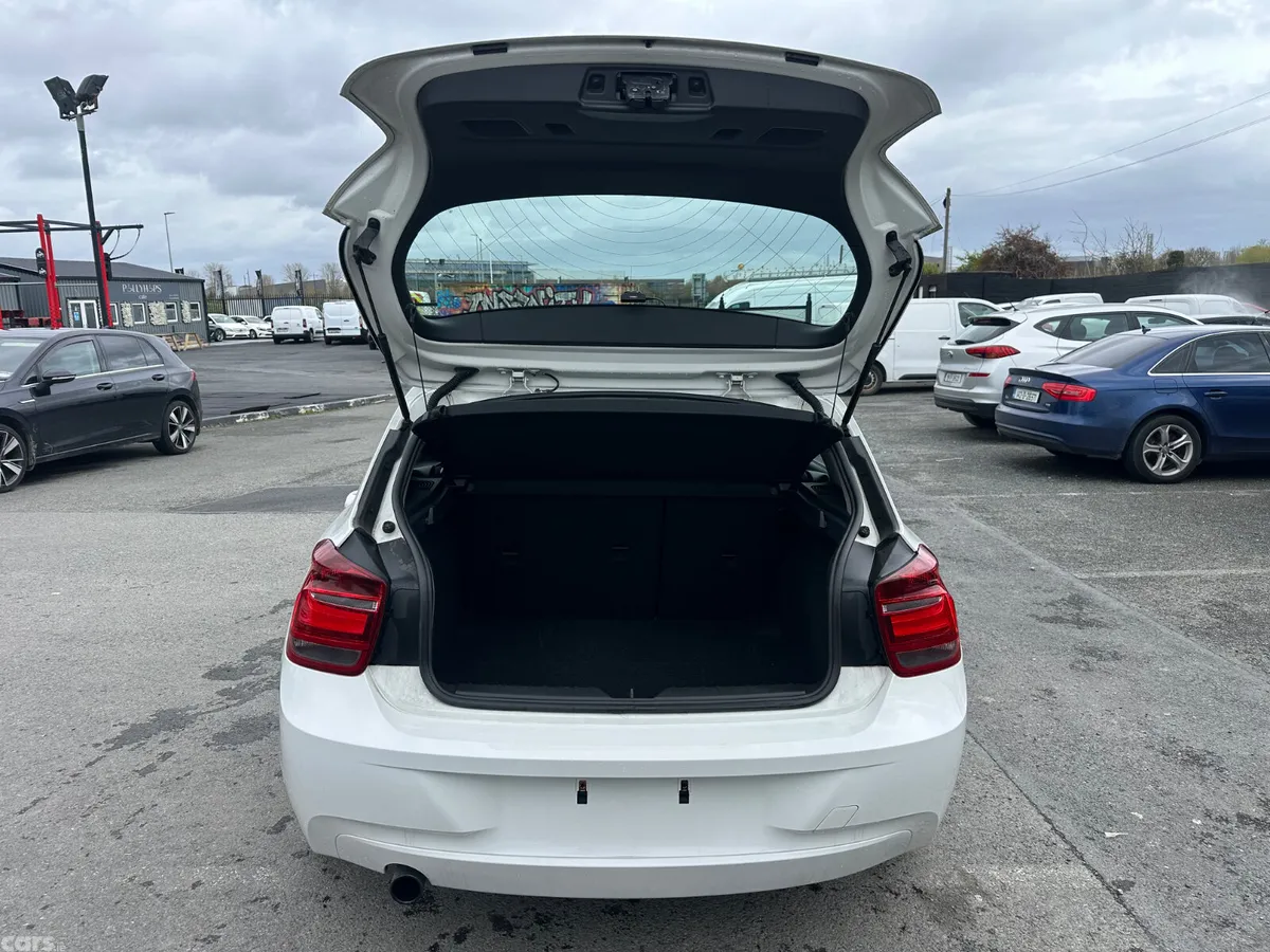 BMW 1-Series Hatchback, Petrol, 2012, White