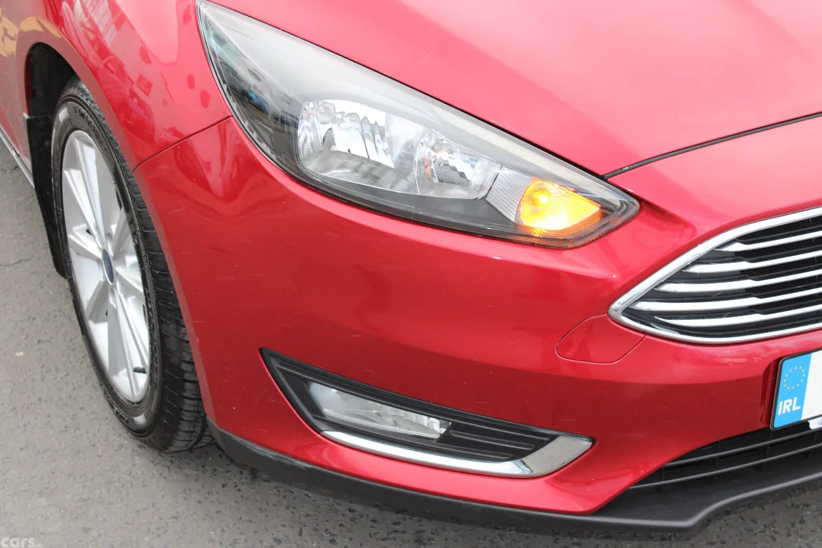 Ford Focus Hatchback, Diesel, 2018, Red