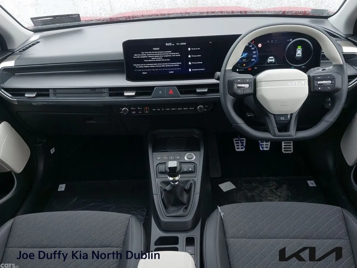 Kia Stonic MPV, Petrol, 2026, Red