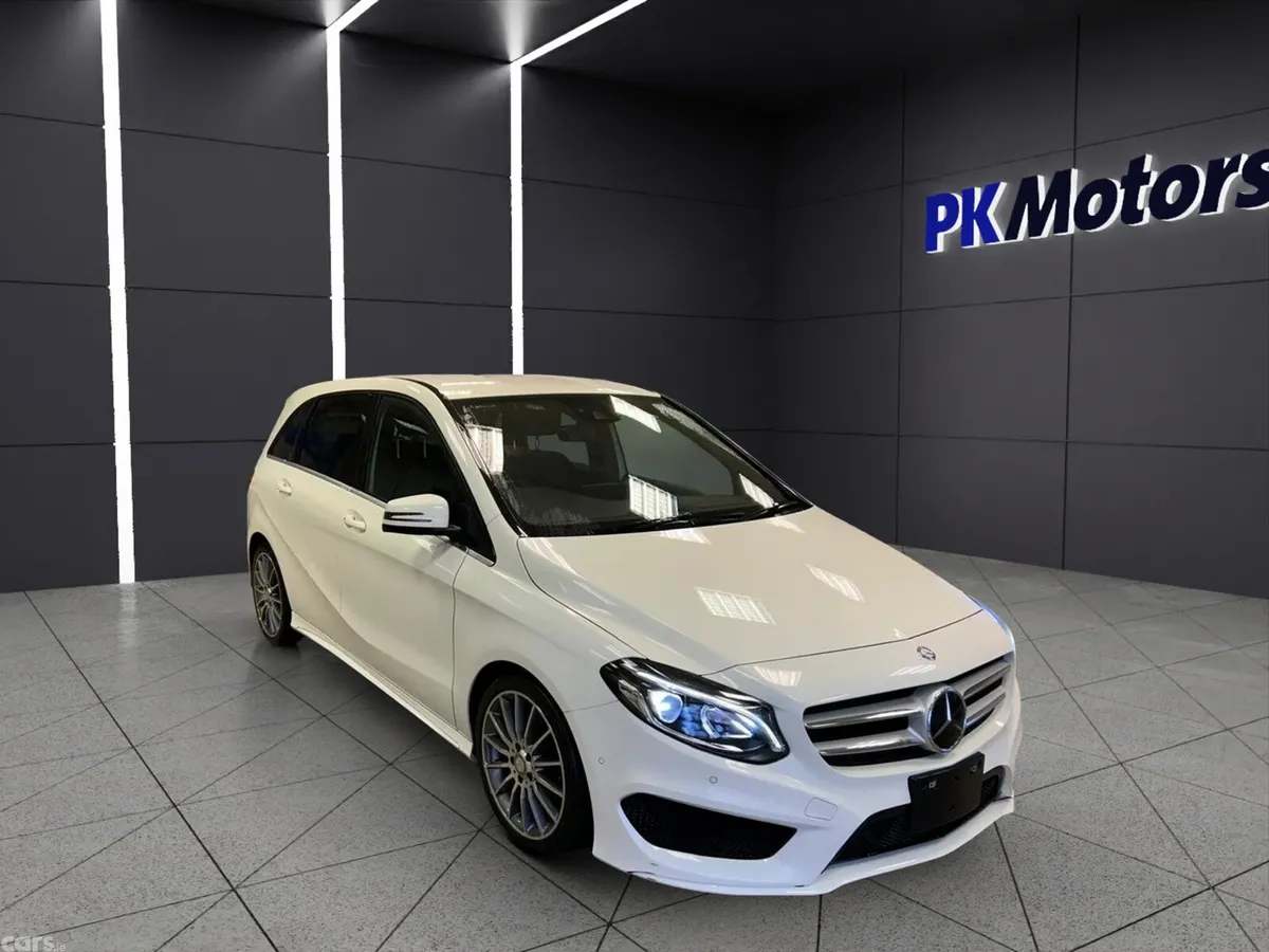 Mercedes-Benz B-Class Hatchback, Petrol, 2016, White