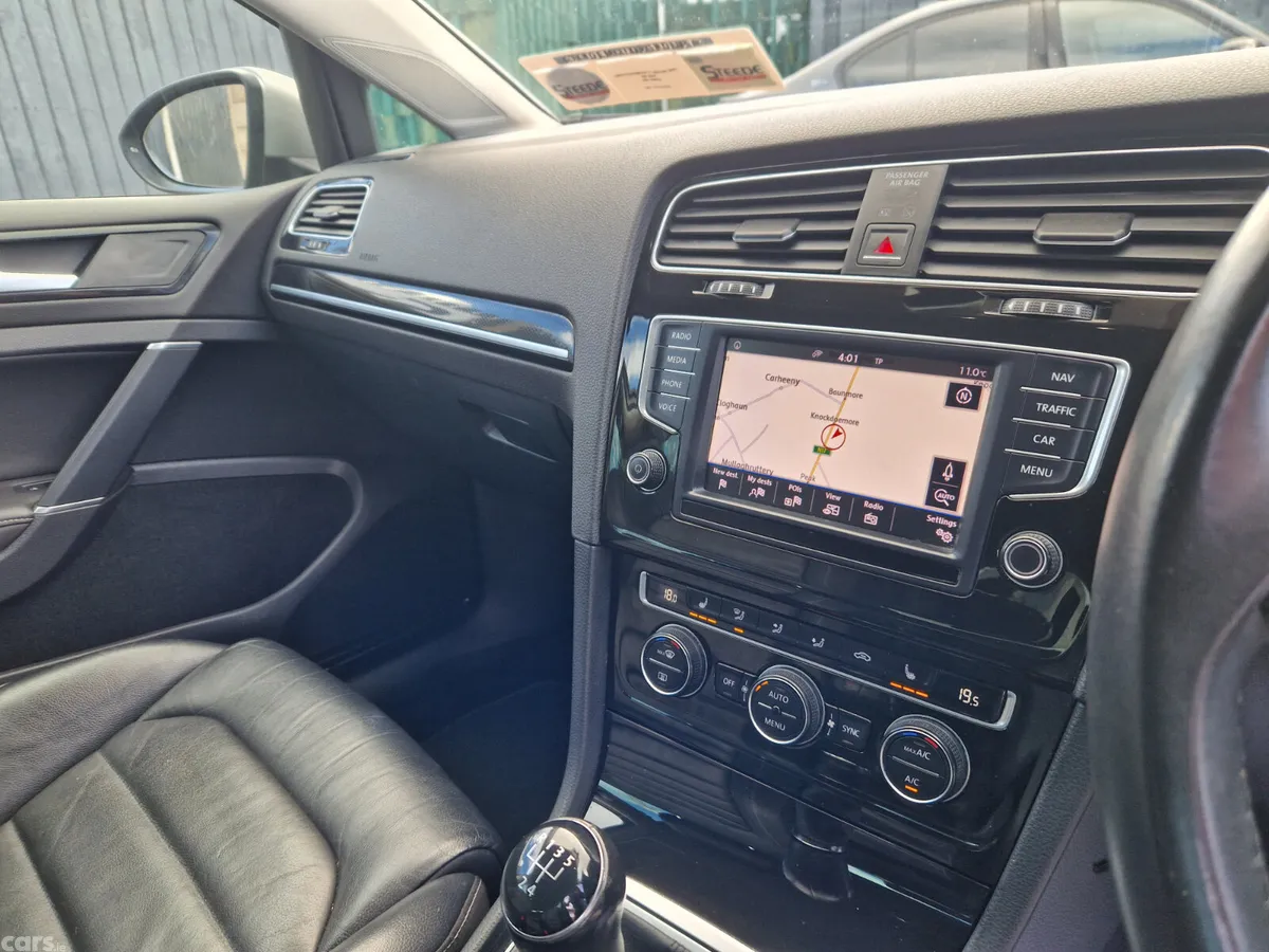 Volkswagen Golf Estate, Diesel, 2017, Grey