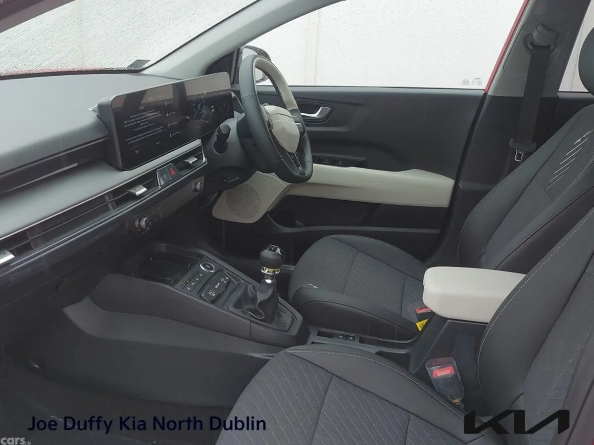 Kia Stonic Estate, Petrol Hybrid, 2026, Blue
