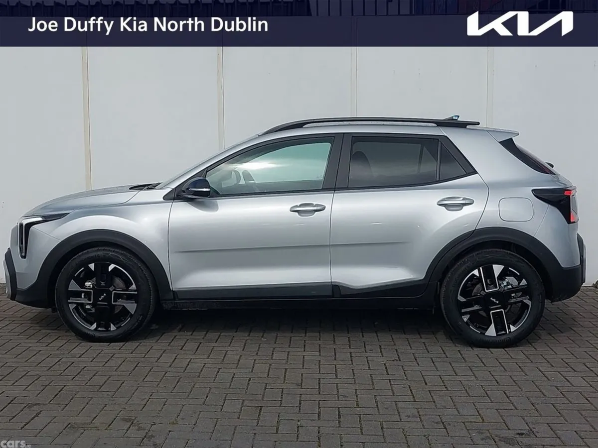 Kia Stonic MPV, Petrol, 2026, Silver