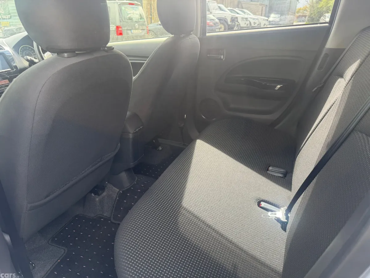 Mitsubishi Mirage Hatchback, Petrol, 2015, Silver