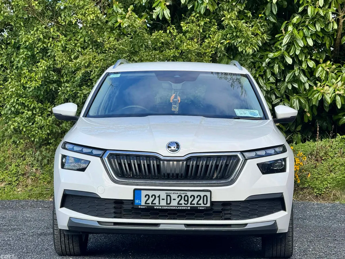 Skoda Kamiq Hatchback, Petrol, 2022, White