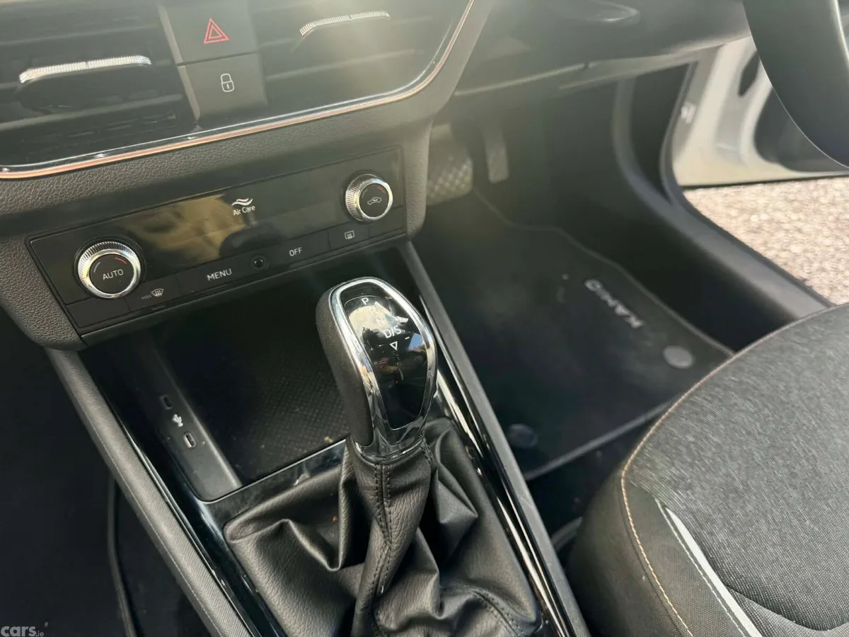 Skoda Kamiq Hatchback, Petrol, 2022, White