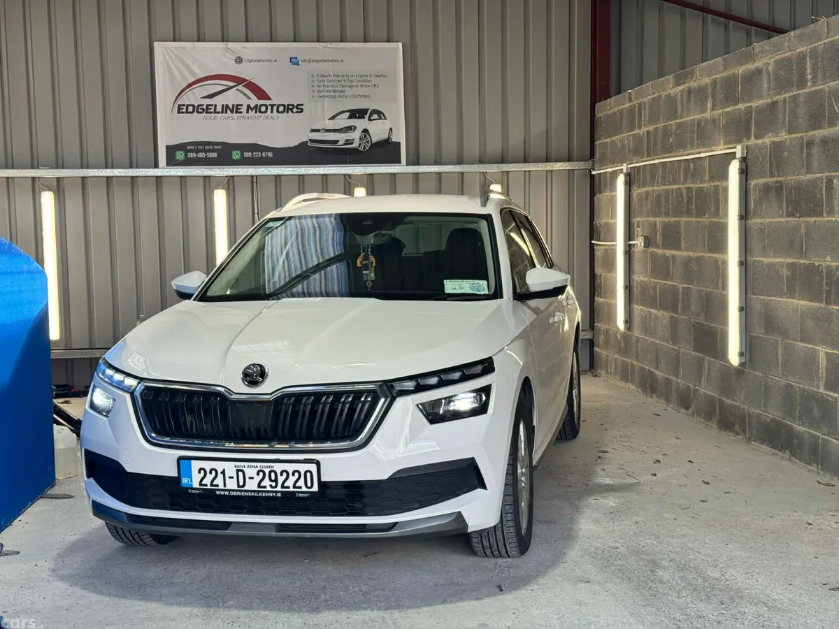 Skoda Kamiq Hatchback, Petrol, 2022, White