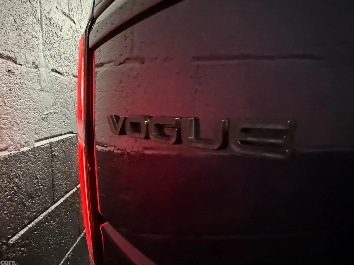 Land Rover Range Rover SUV, Diesel, 2018, Blue