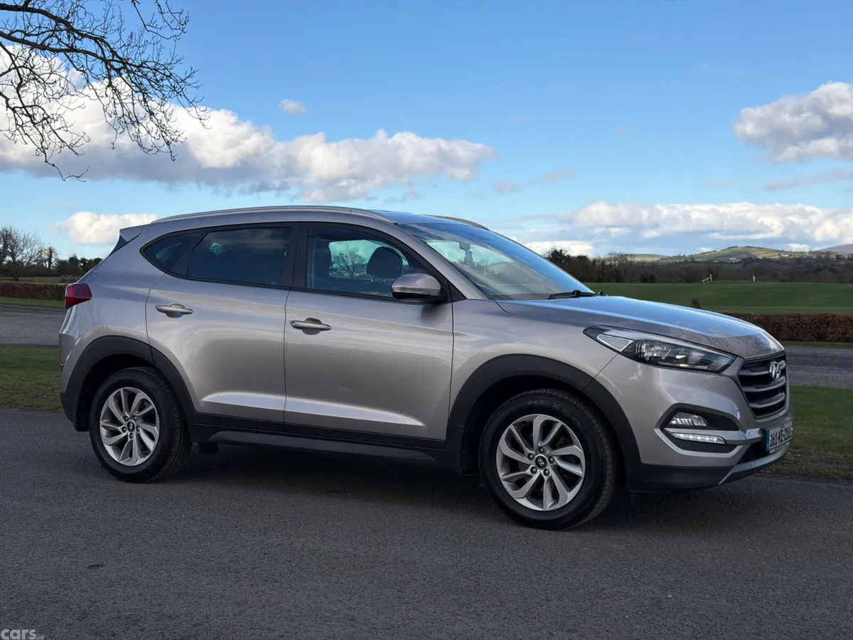 Hyundai Tucson SUV, Diesel, 2016, White
