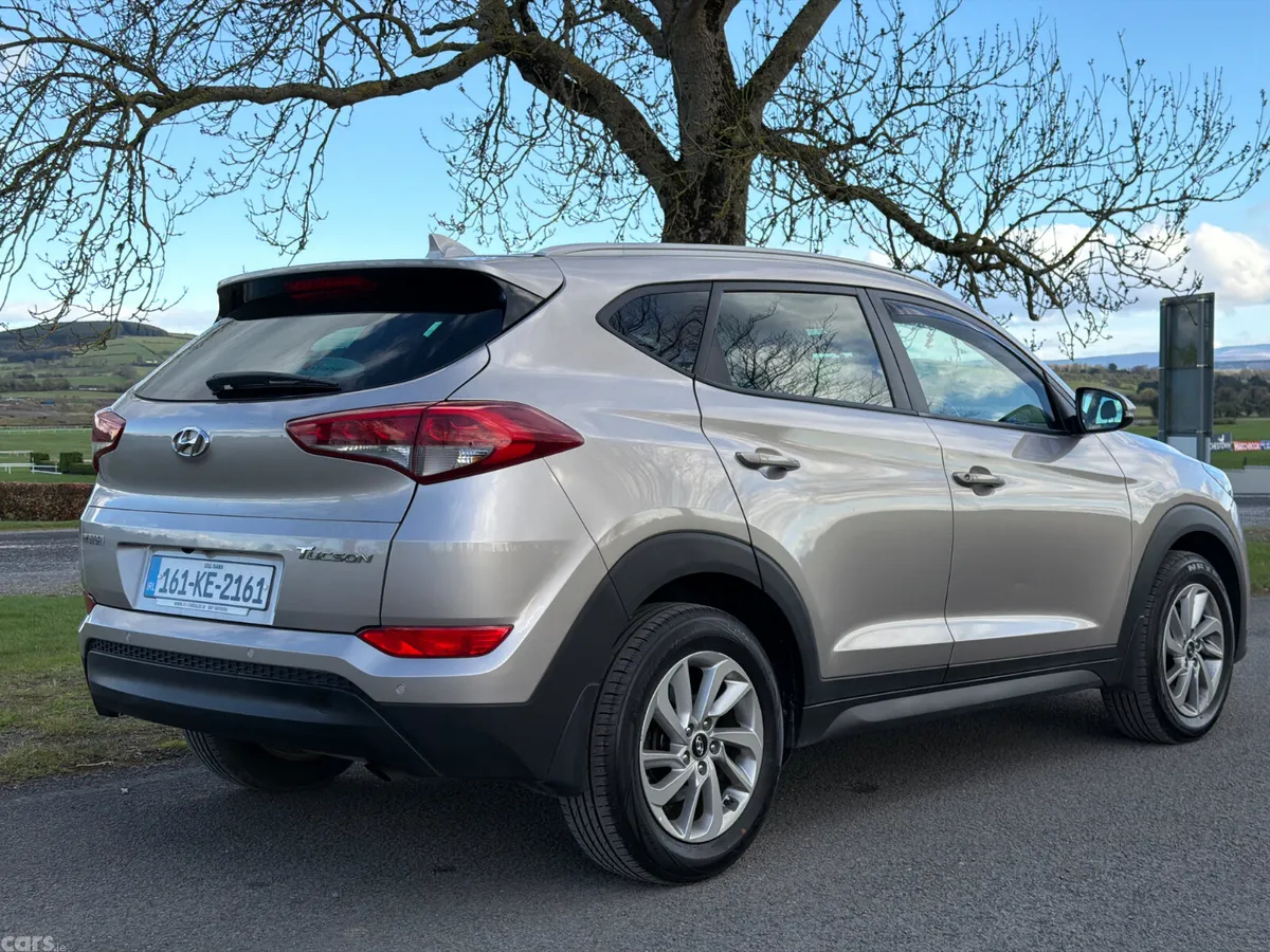 Hyundai Tucson SUV, Diesel, 2016, White