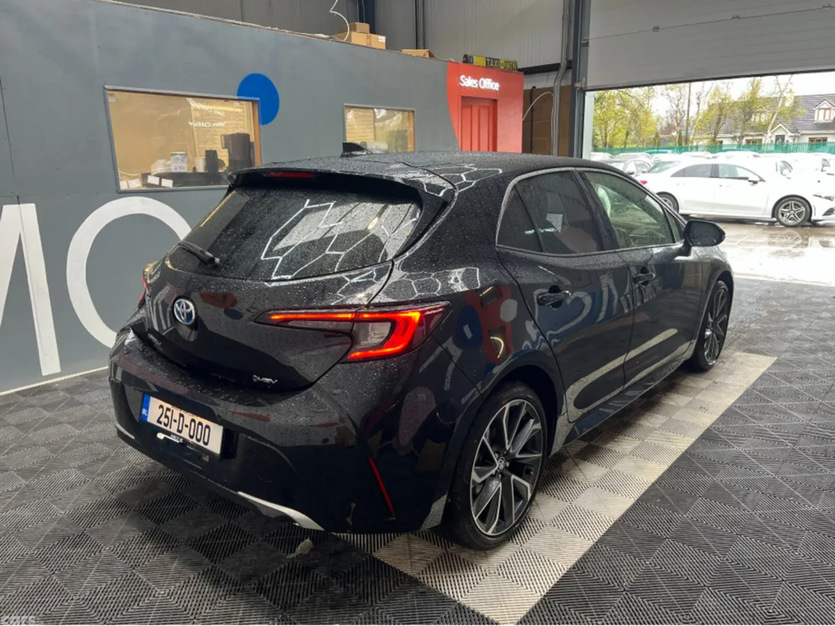 Toyota Corolla Hatchback, Petrol Hybrid, 2025, Black