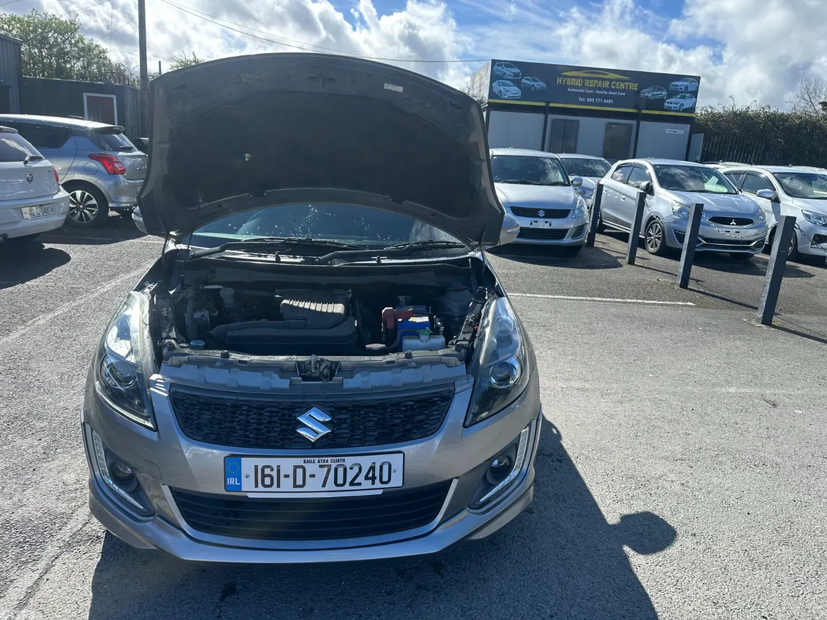 Suzuki Swift Hatchback, Petrol, 2016, Grey