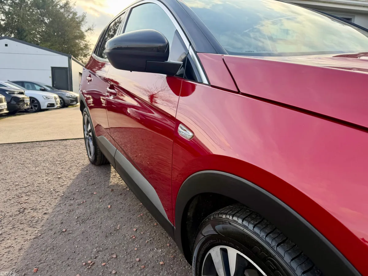 Vauxhall Grandland X Hatchback, Diesel, 2020, Red