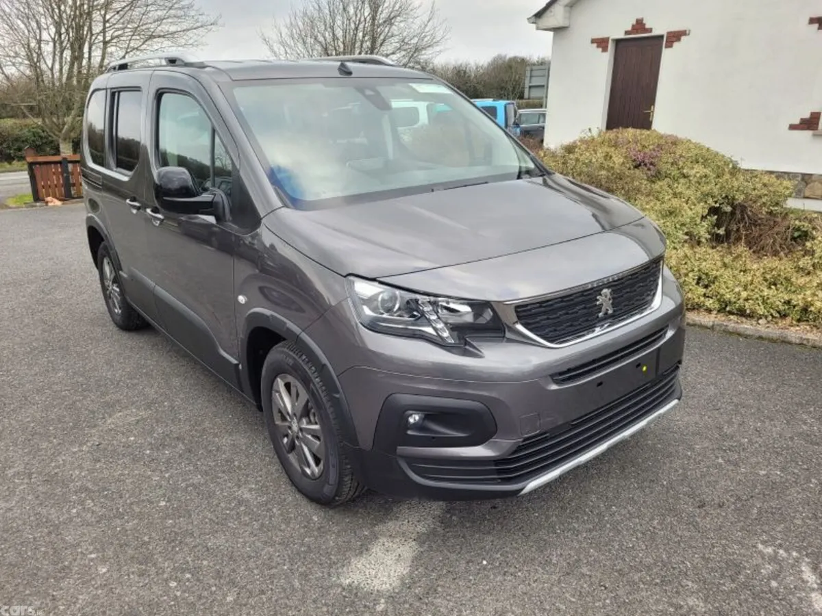 Peugeot Rifter MPV, Diesel, 2024, Grey