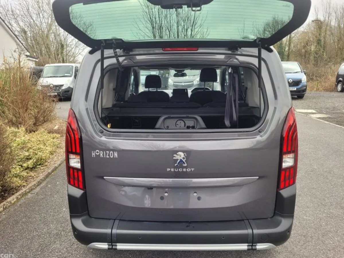 Peugeot Rifter MPV, Diesel, 2024, Grey