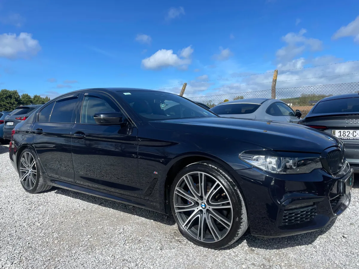 BMW 5-Series Saloon, Petrol Plug-in Hybrid, 2019, Black