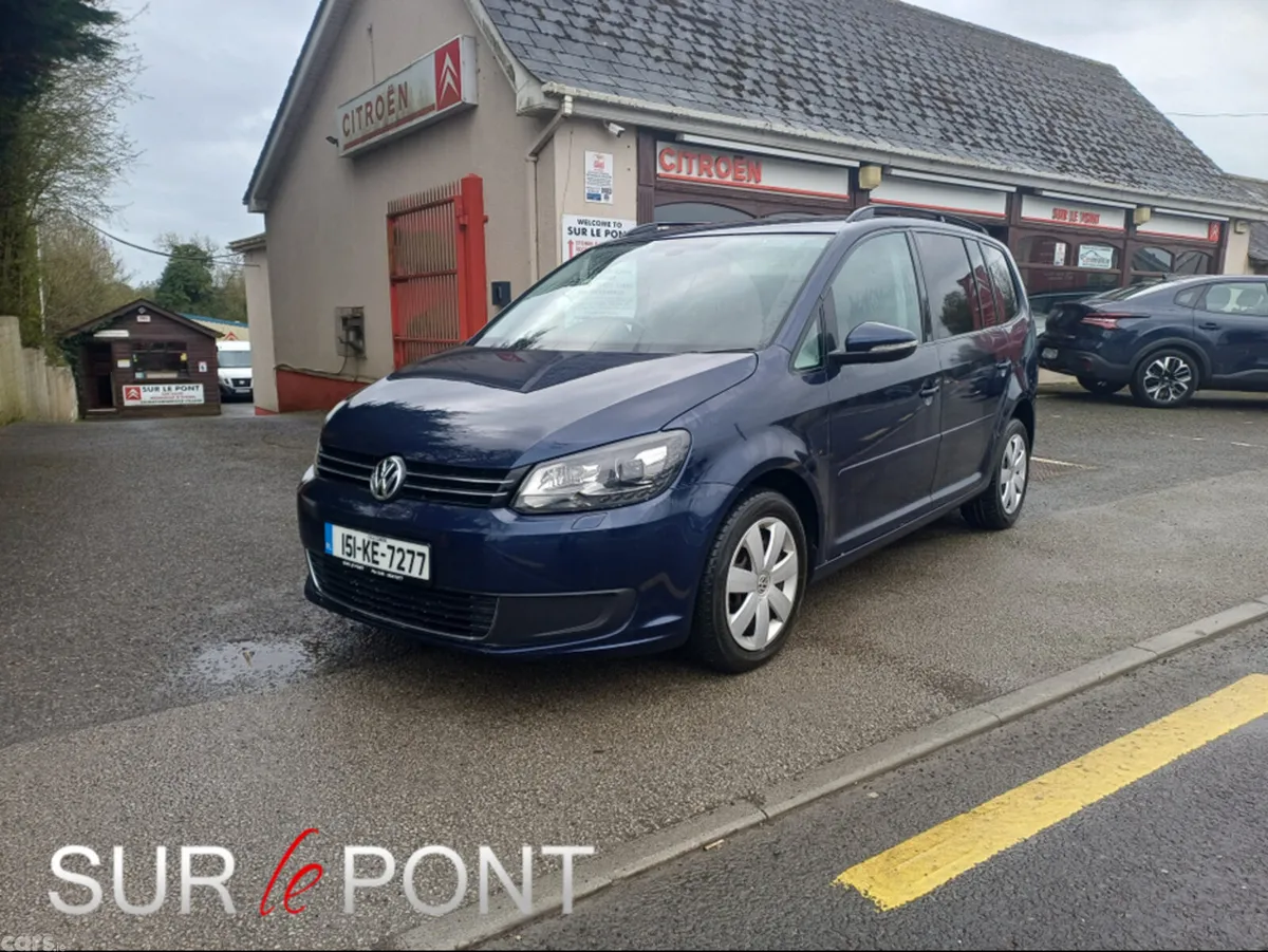 Volkswagen Touran MPV, Petrol, 2015, Blue