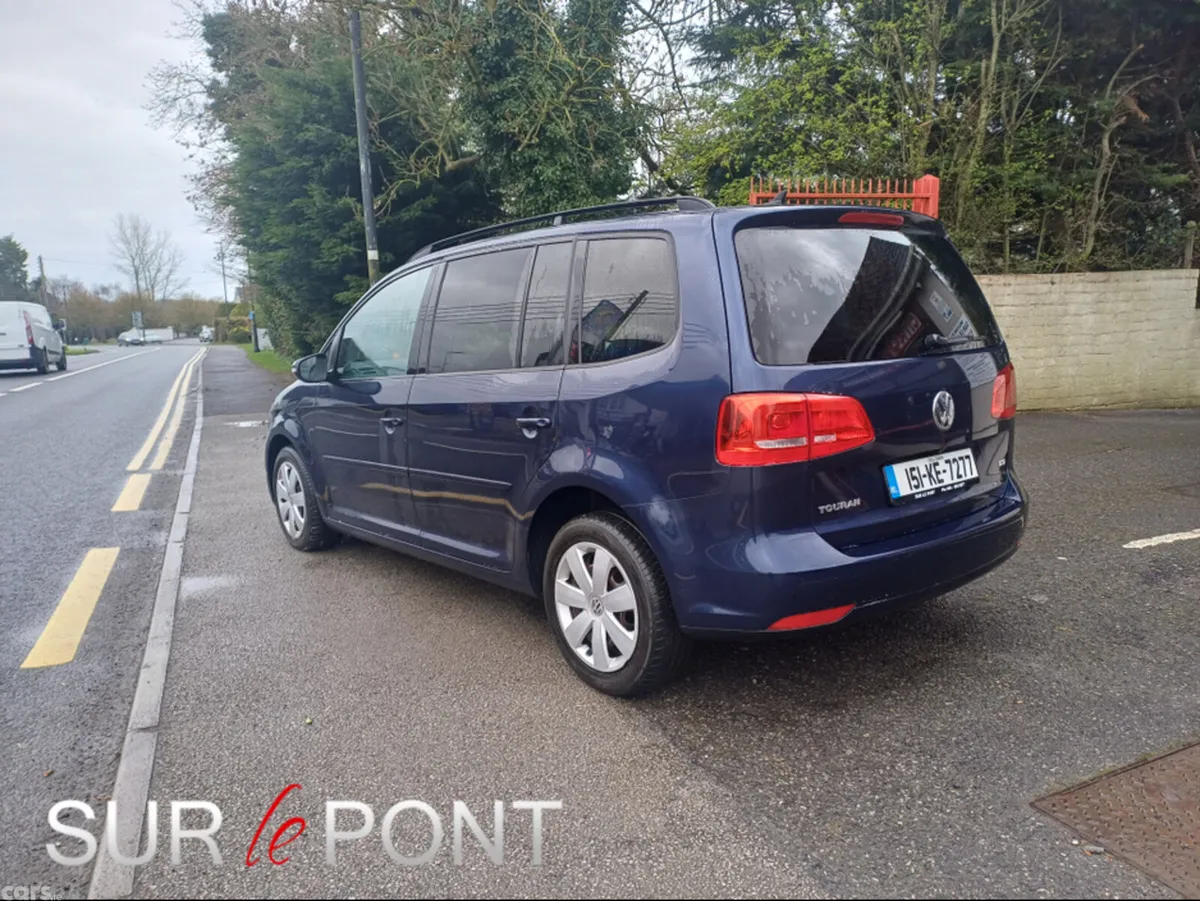 Volkswagen Touran MPV, Petrol, 2015, Blue