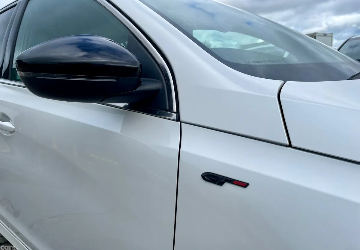 Peugeot 308 Hatchback, Diesel, 2018, White